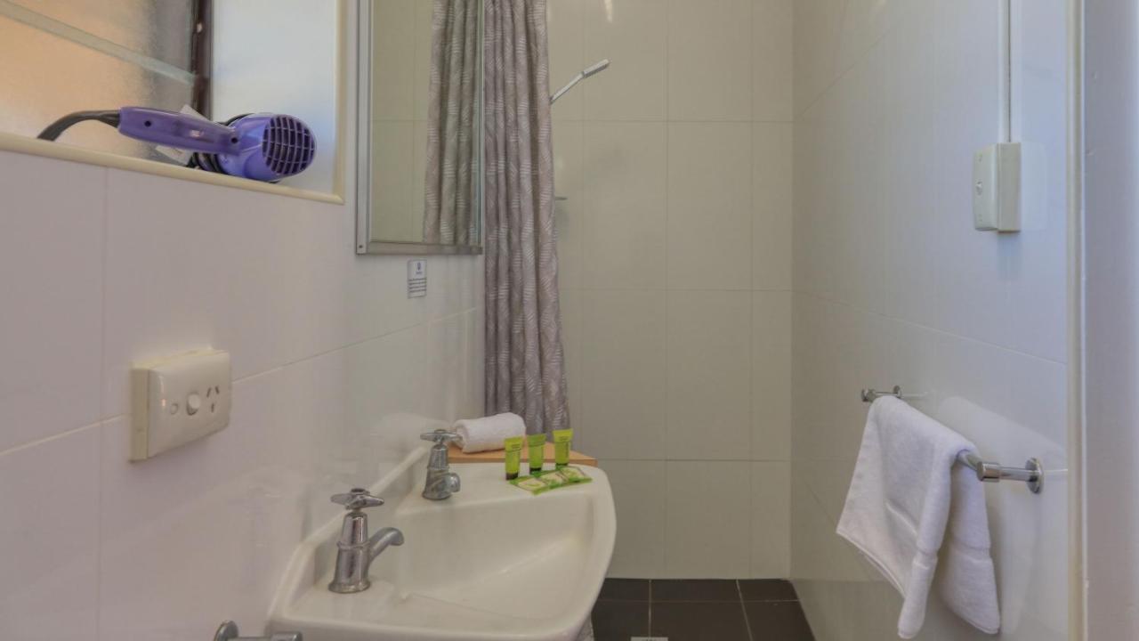 Goondiwindi Motel Bagian luar foto