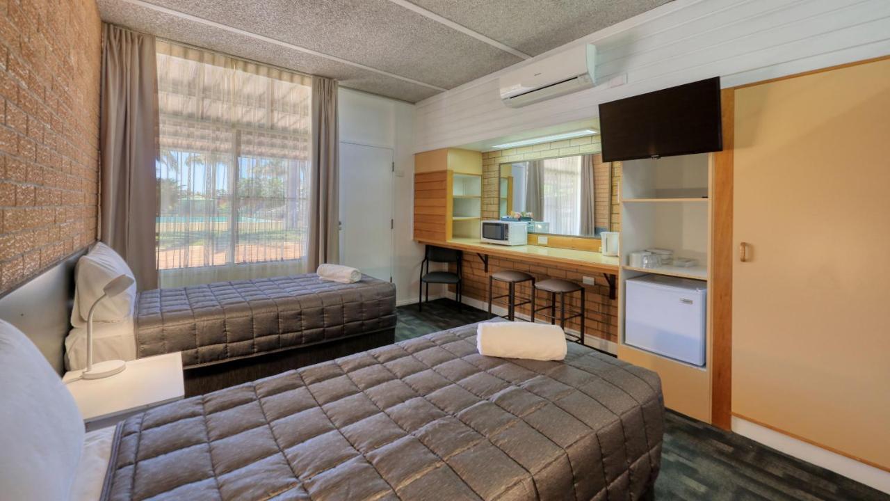 Goondiwindi Motel Bagian luar foto